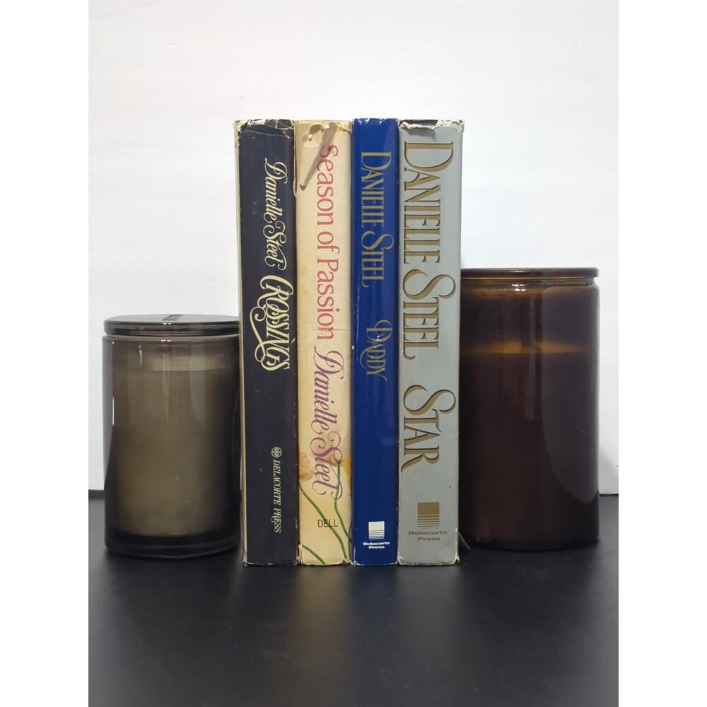 Danielle Steel Vintage Books Lot Of 4 Bookcase Aesthetic Hardcover Dustjackets